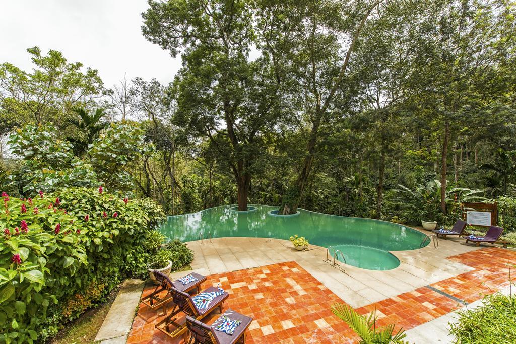The Windflower Resort & Spa, Coorg Suntikoppa Luaran gambar