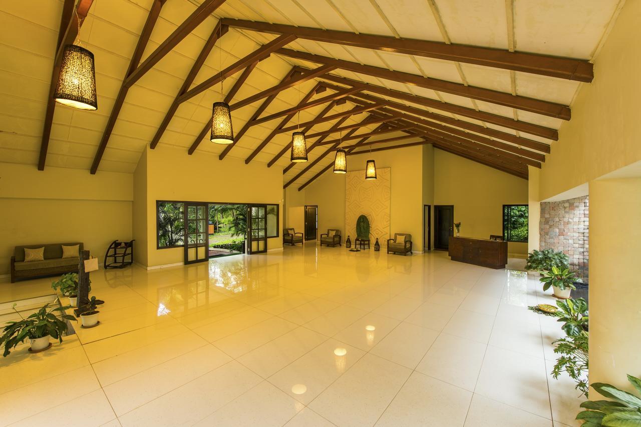 The Windflower Resort & Spa, Coorg Suntikoppa Luaran gambar